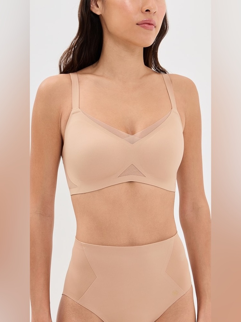 NWT Honeylove Crossover Wireless Support Bra Nude Size Small